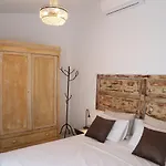 Casa De La Fra *