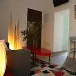 Casa De La Fra *